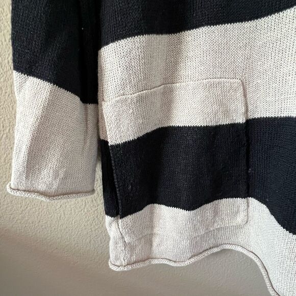 Eileen Fisher 100% Linen Striped Pocket Sweater - Picture 3 of 8